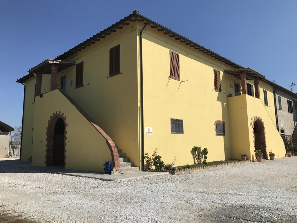 La Nana Gialla Riotorto Exterior foto